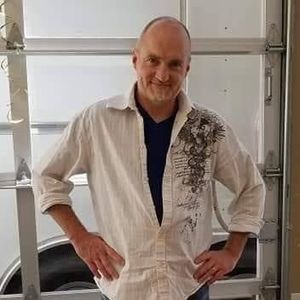 Meet your Posher, Christopher